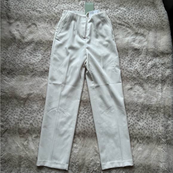 NWT H&M High Waist Slacks White size 2 - Picture 1 of 7